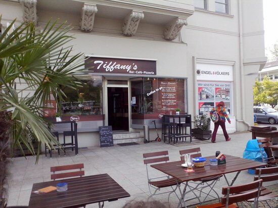 Tiffanys Bistro