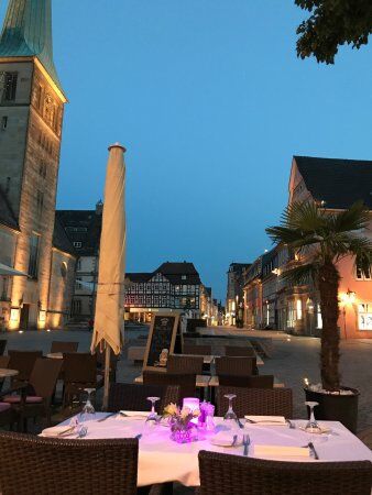 Brunnen Cafe