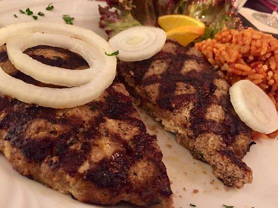 Akropolis Griechische und Italienische Spezialitäten