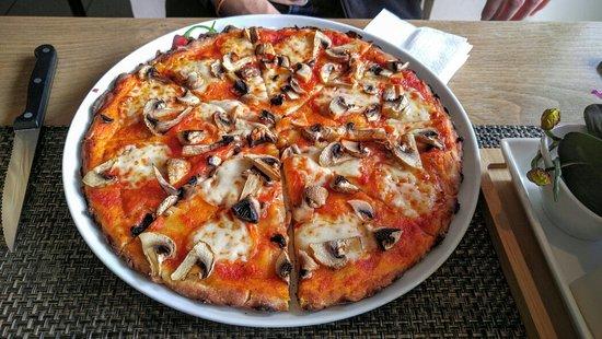 Pizzeria é Gelateria Centro