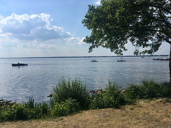 die Badeinsel