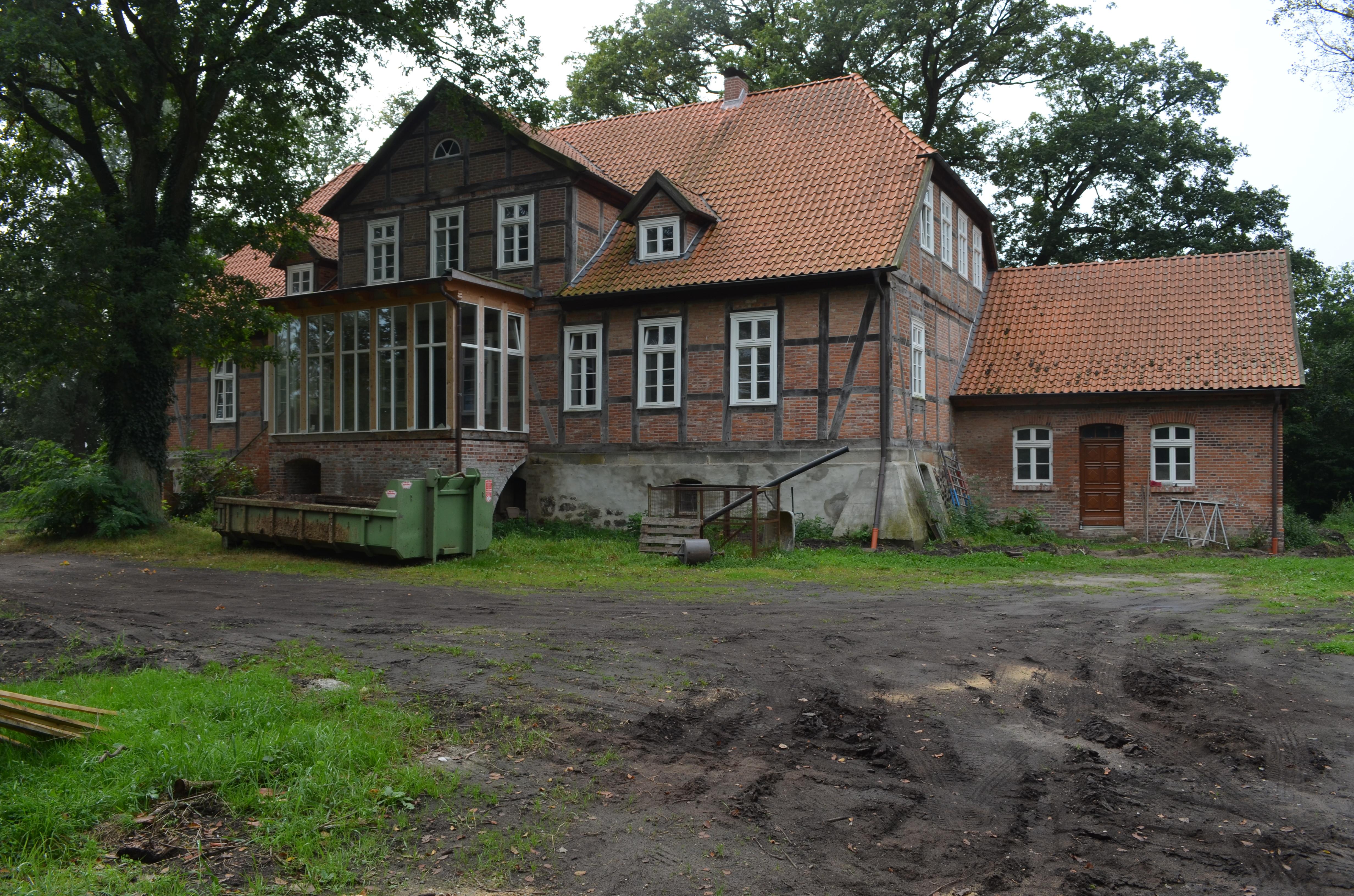 Zum Gutshof 1