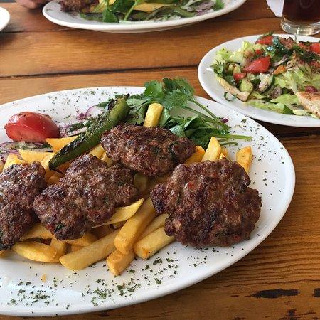 Aras Restaurant