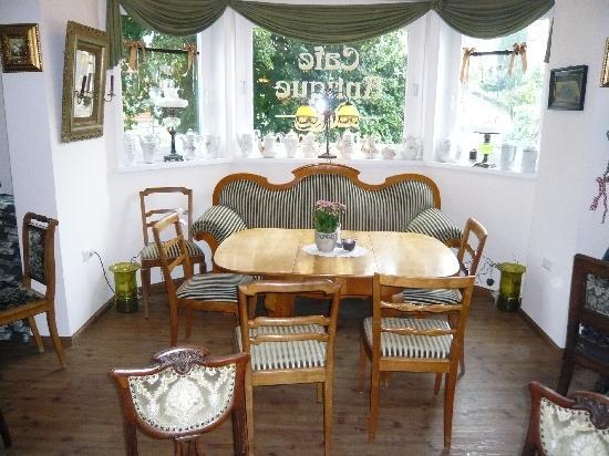 Cafe Antique
