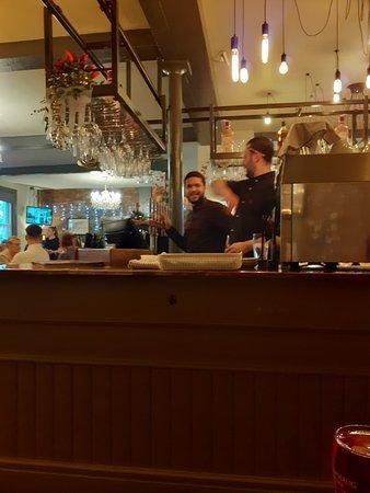 Hanovre Restaurant & Bar