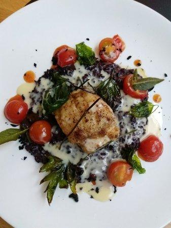 5th Avenue Restaurant