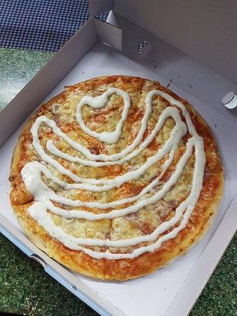 Jonny's Pizza