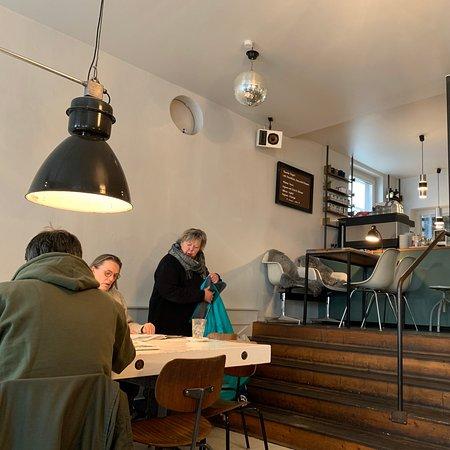 Cafe Bar