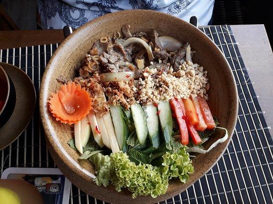 Vinu Vietnamese Food & Grill