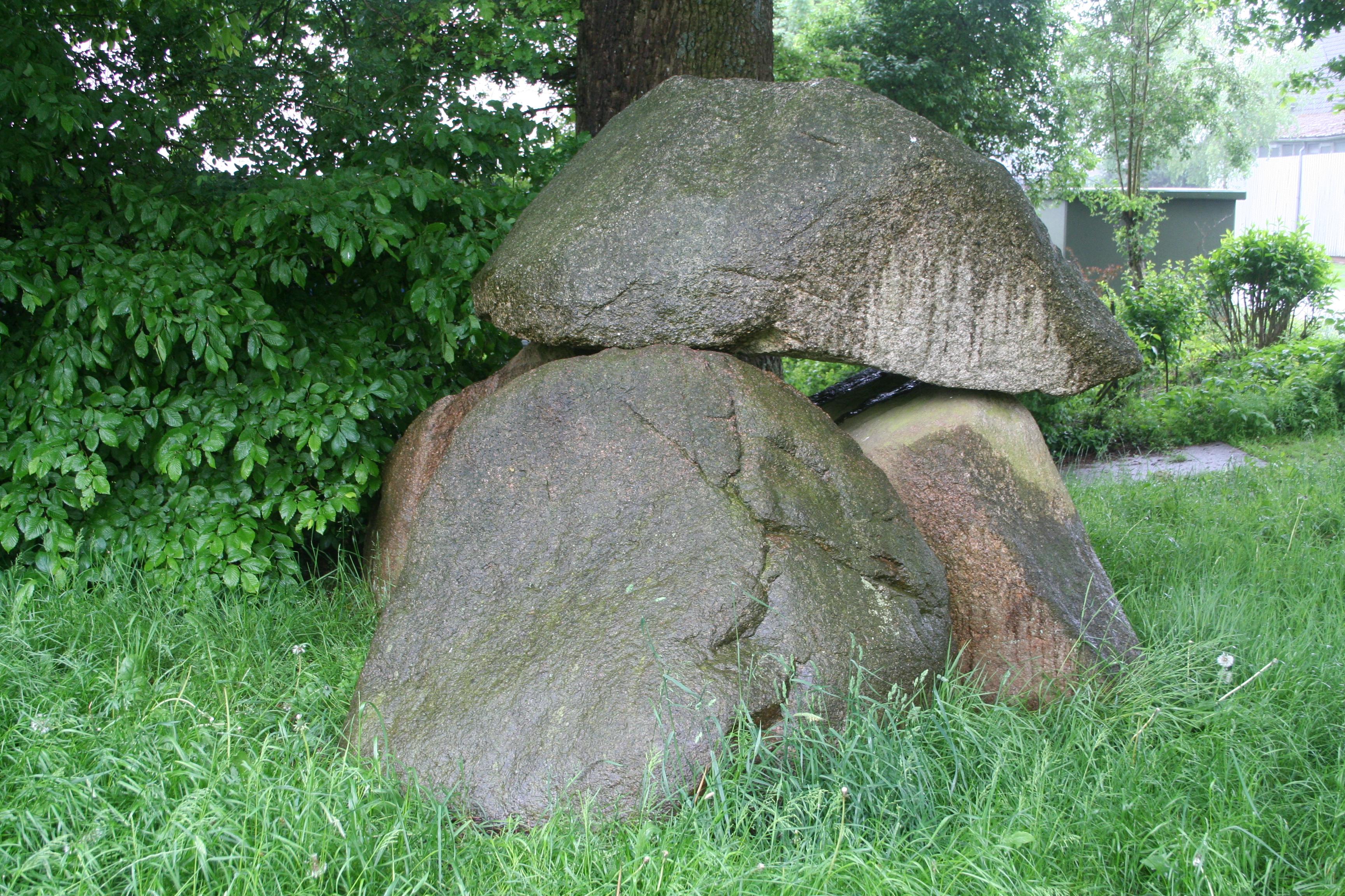 Das Grosssteingrab von Heinbockel