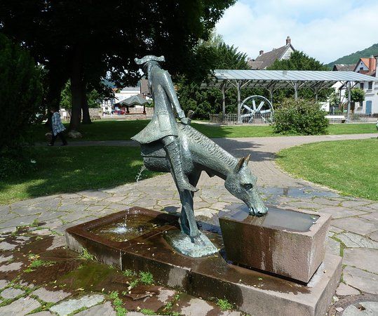 Das halbe Pferd